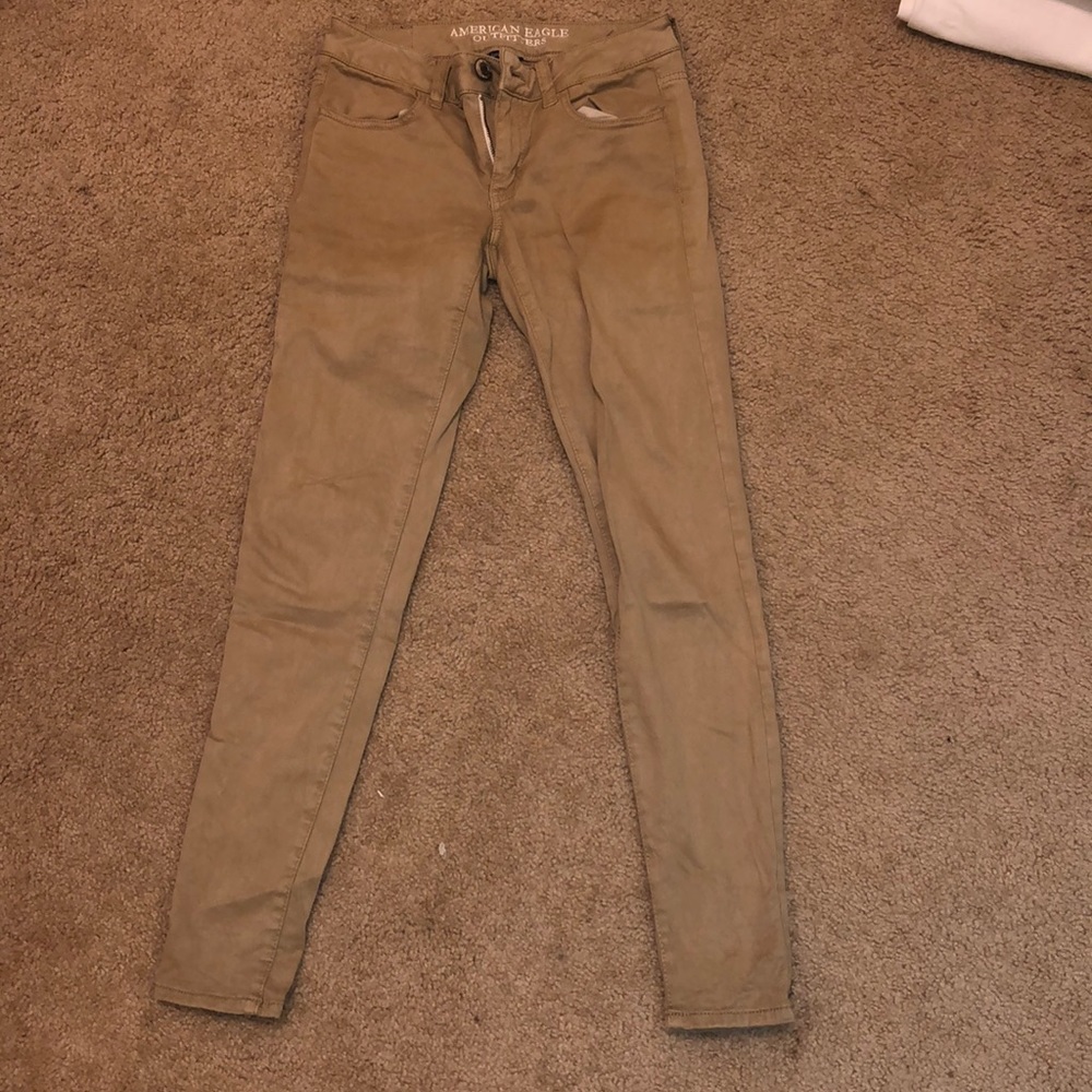 American Eagle Khaki Jegging